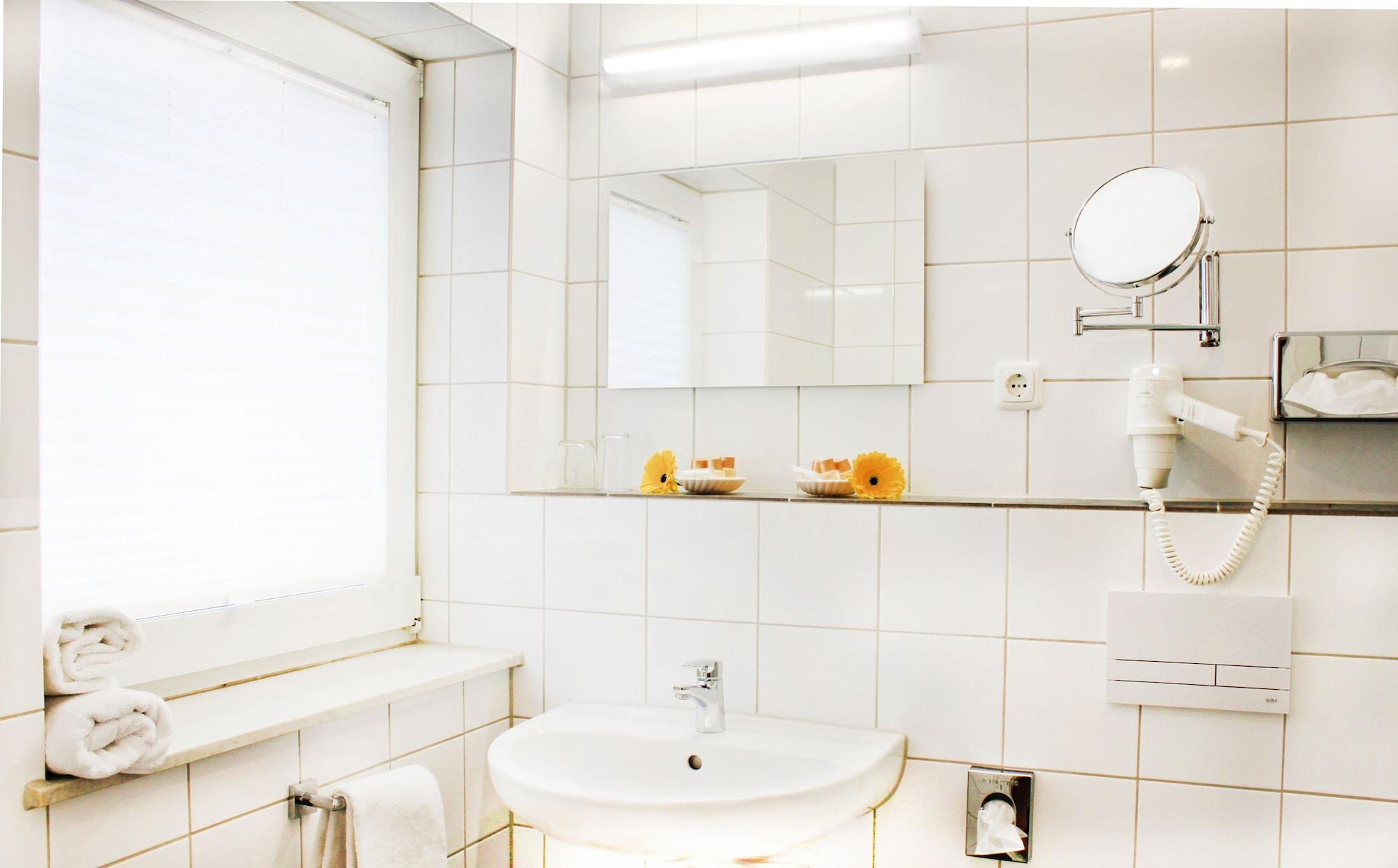 Anor Hotel & Conference Center Frankfurt Airport モーフェルデン・ヴァルドルフ エクステリア 写真