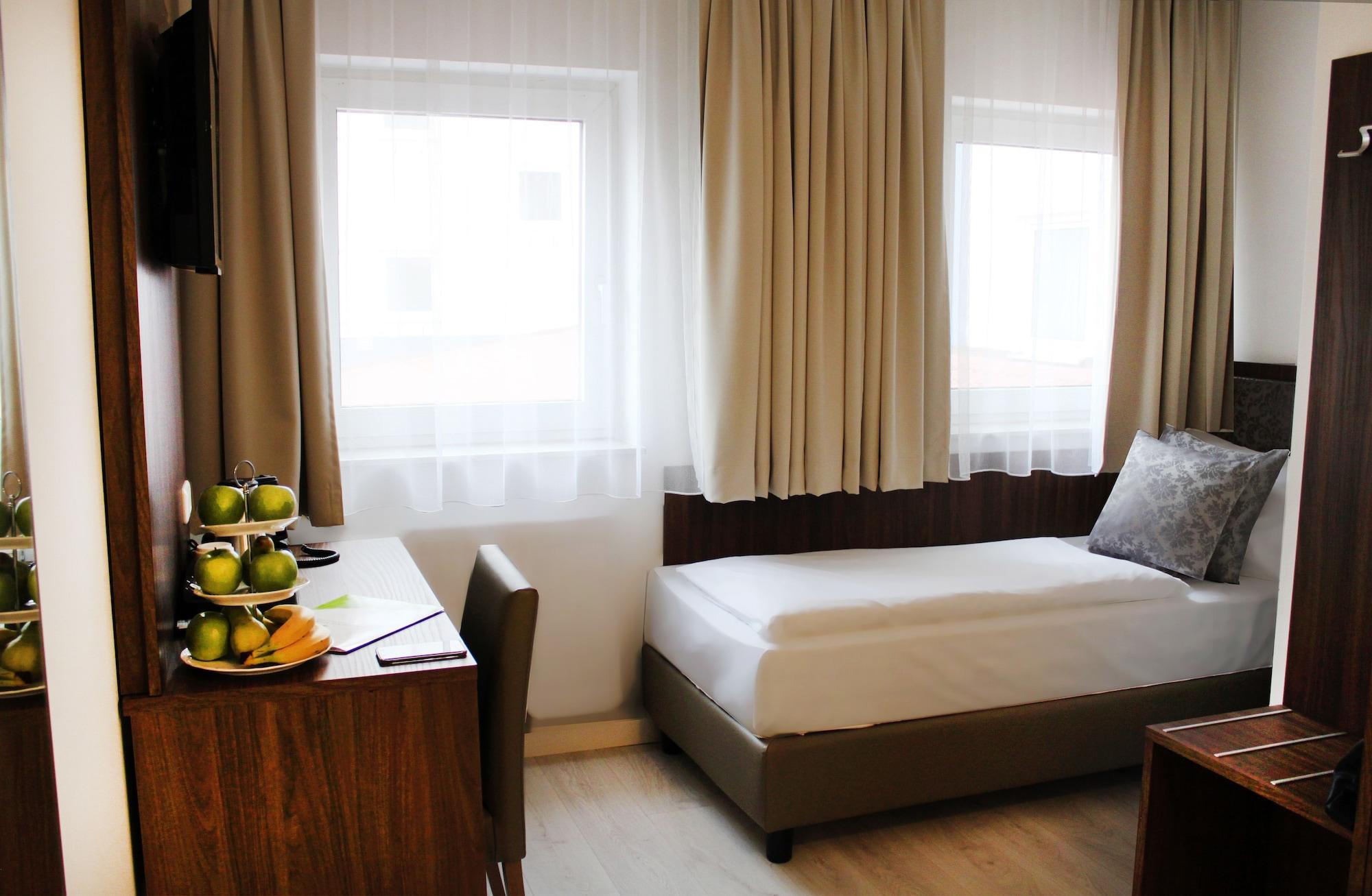 Anor Hotel & Conference Center Frankfurt Airport モーフェルデン・ヴァルドルフ エクステリア 写真