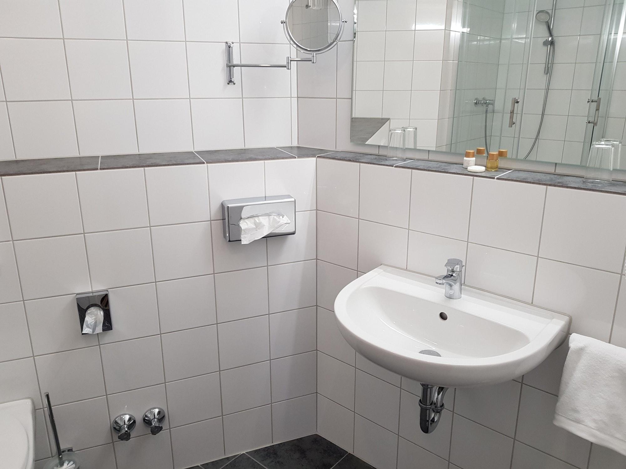 Anor Hotel & Conference Center Frankfurt Airport モーフェルデン・ヴァルドルフ エクステリア 写真